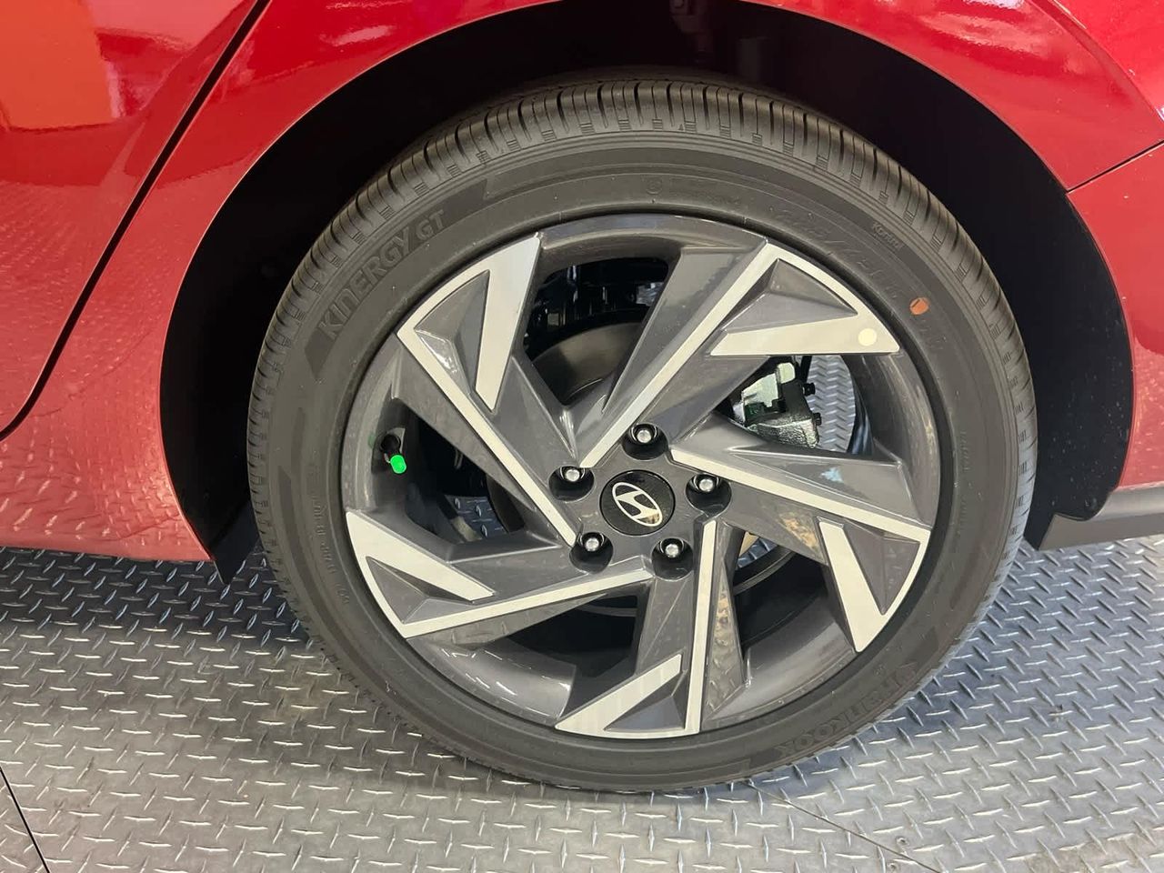 2025 Hyundai Elantra Hybrid Limited photo 23