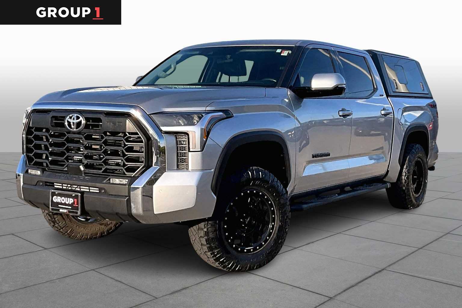 2023 Toyota Tundra SR5's photo
