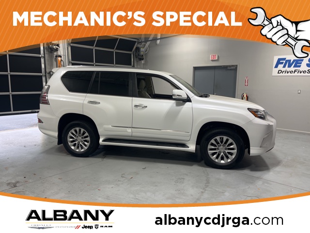 2016 Lexus GX Base's photo