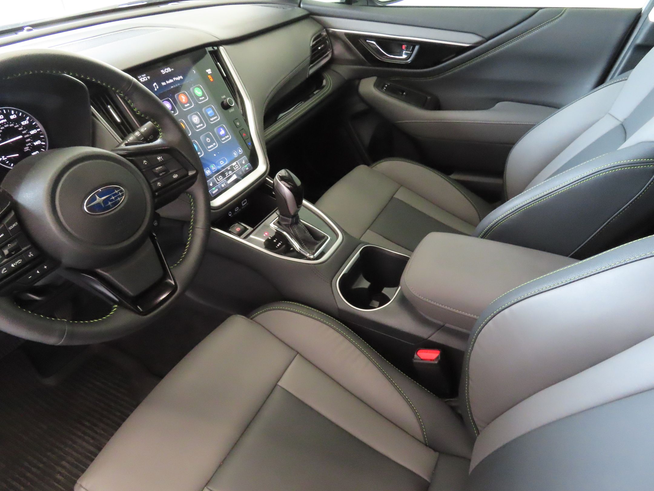 2025 Subaru Outback Onyx Edition photo 18