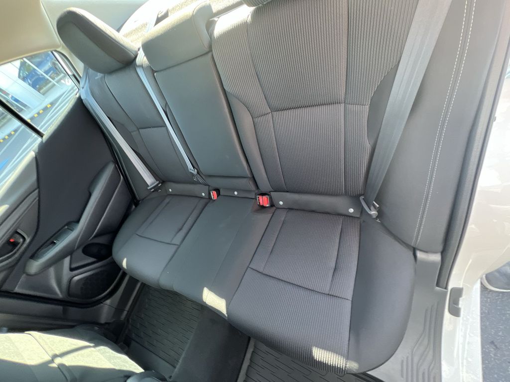 2025 Subaru Legacy Base photo 22