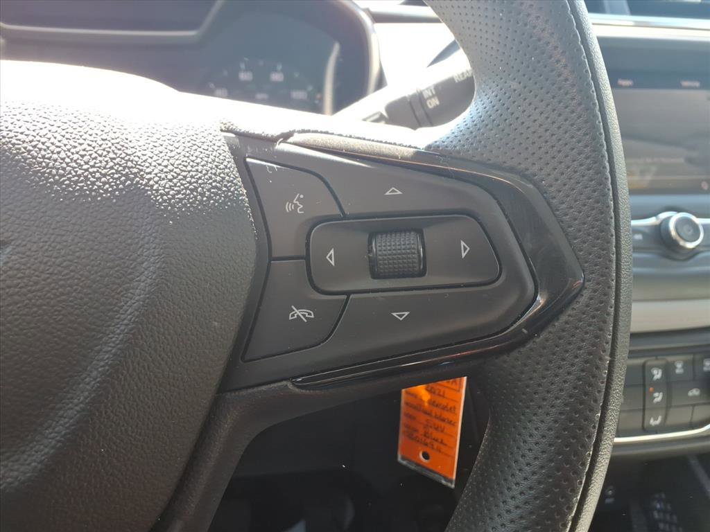 2021 Chevrolet Trailblazer LS photo 13