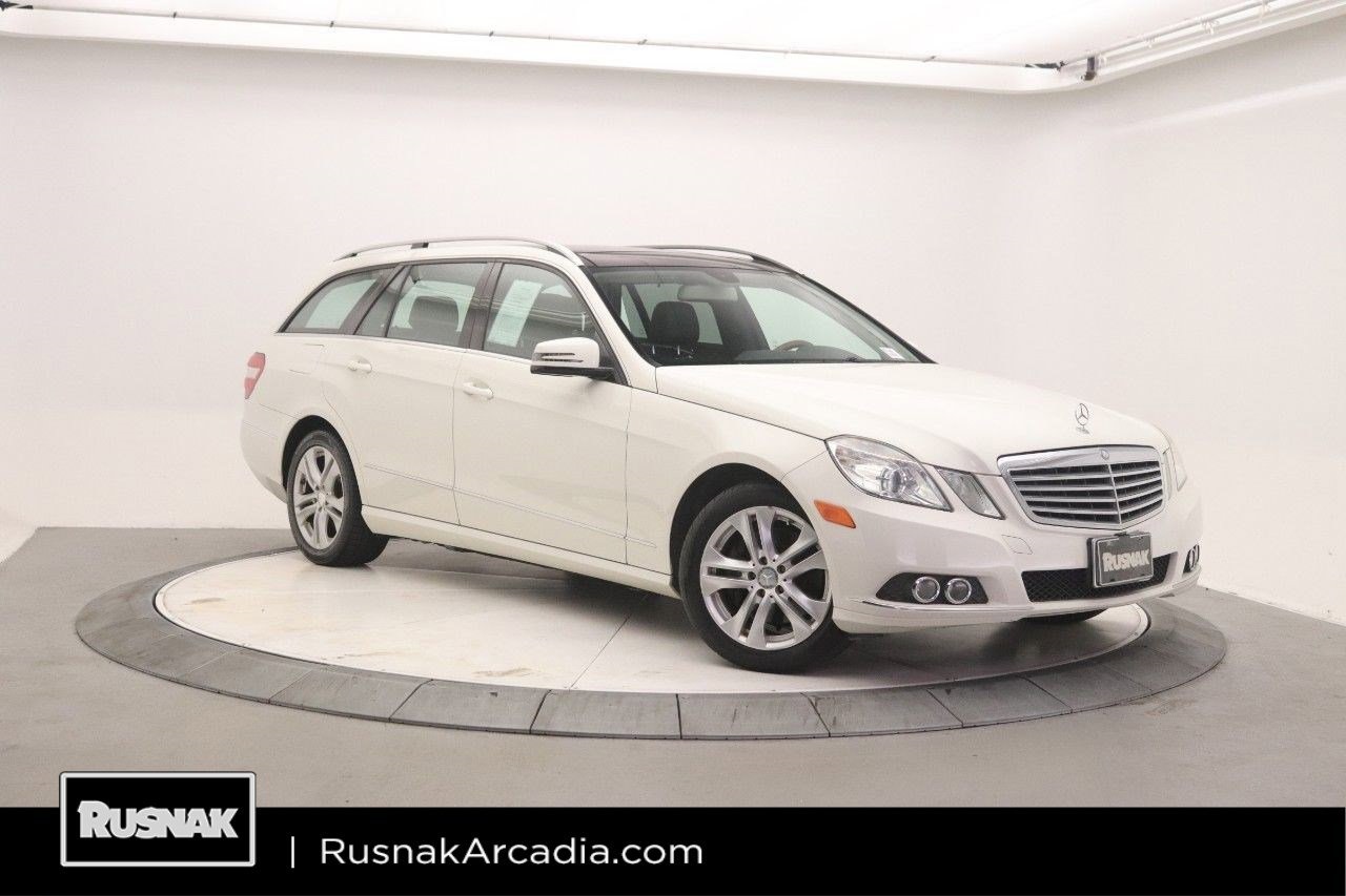 2011 Mercedes-Benz E-Class E350's photo