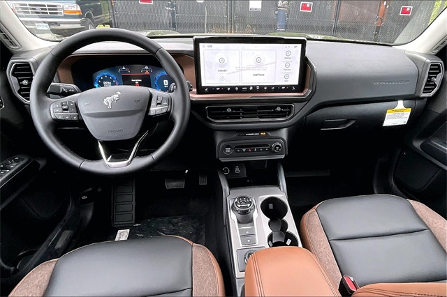 2025 Ford Bronco Sport Outer Banks photo 5