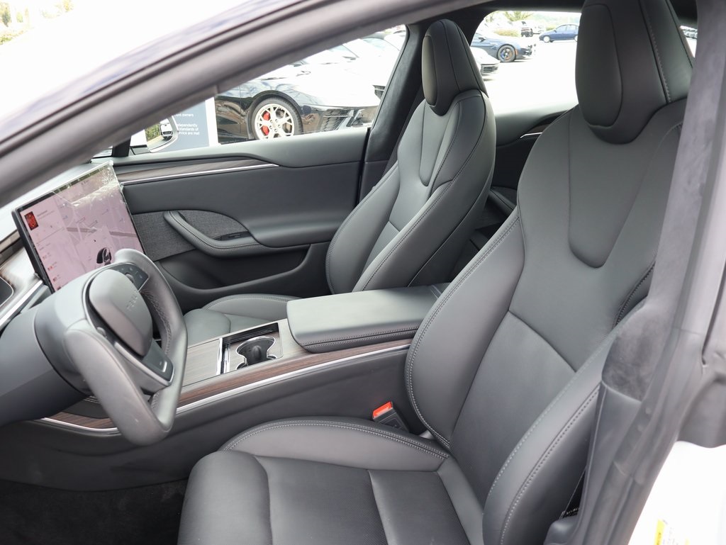 2024 Tesla Model S photo 18