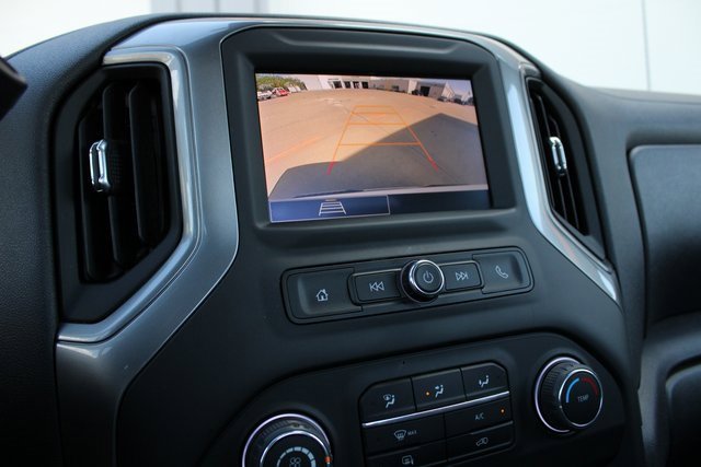 2024 Chevrolet Silverado 1500 photo 3