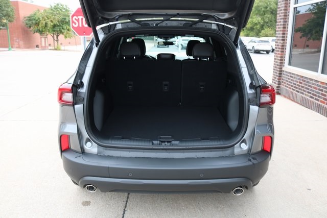 2025 Ford Escape Hybrid ST-Line Select photo 16