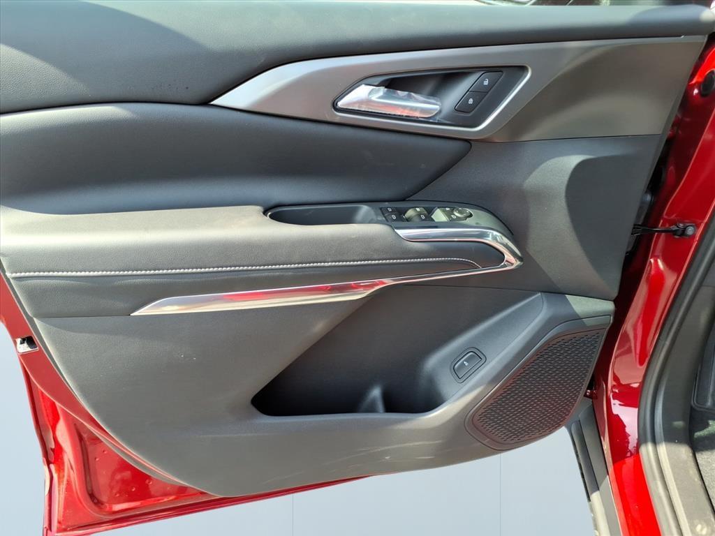 2026 Chevrolet Traverse photo 13