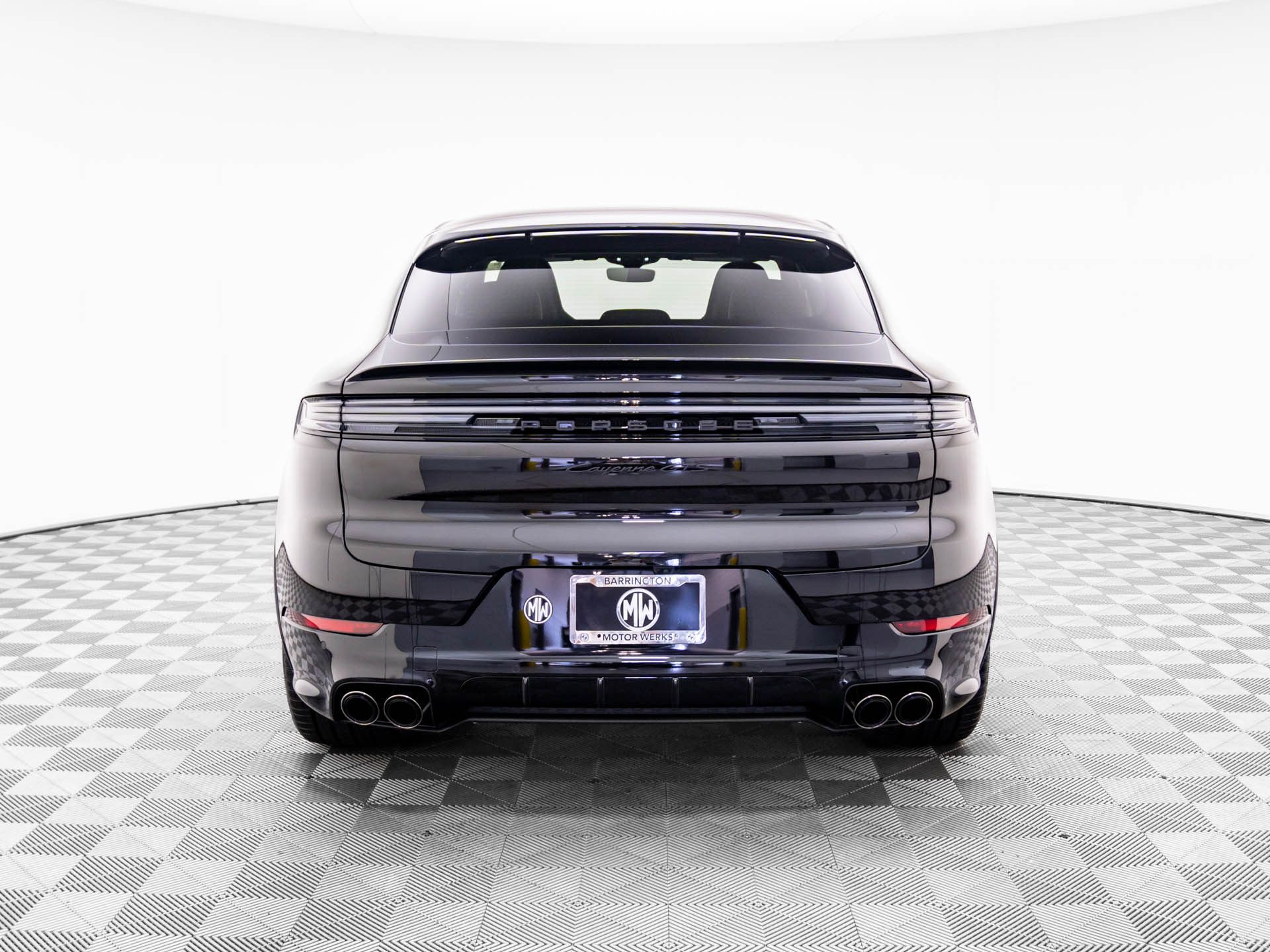 2025 Porsche Cayenne Coupe GTS photo 10
