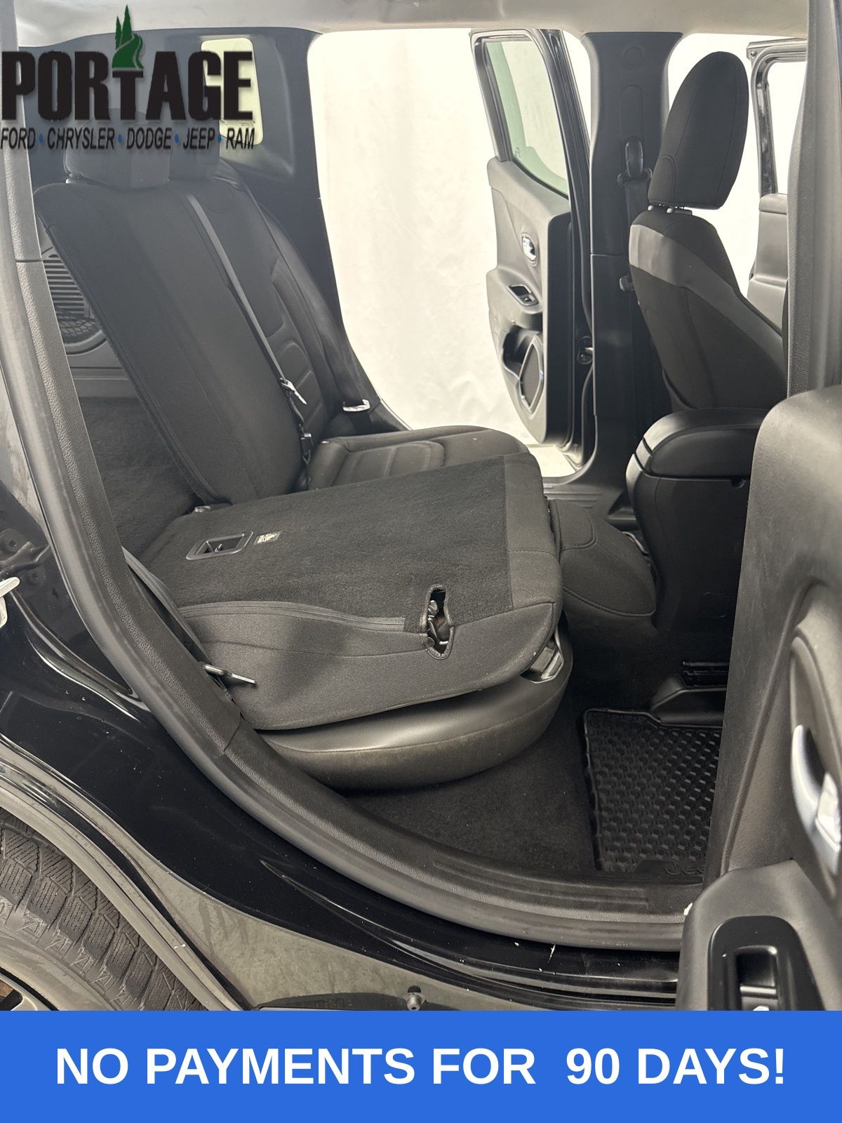 2017 Jeep Renegade Latitude North Edition photo 31