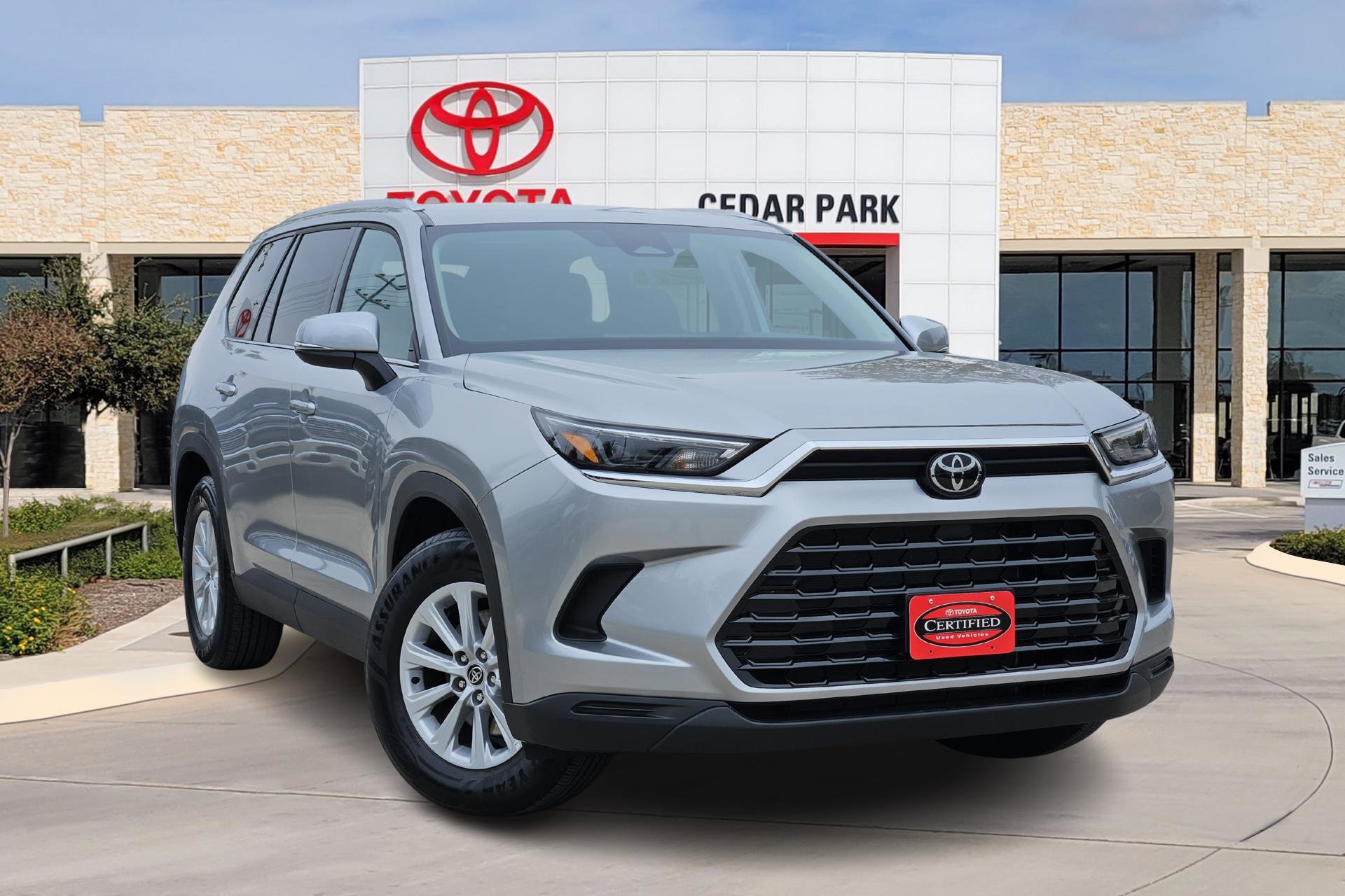 2025 Toyota Grand Highlander XLE's photo