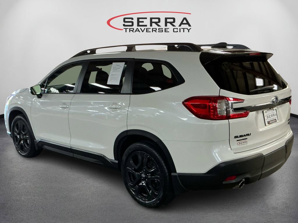 2023 Subaru Ascent Onyx Edition photo 4