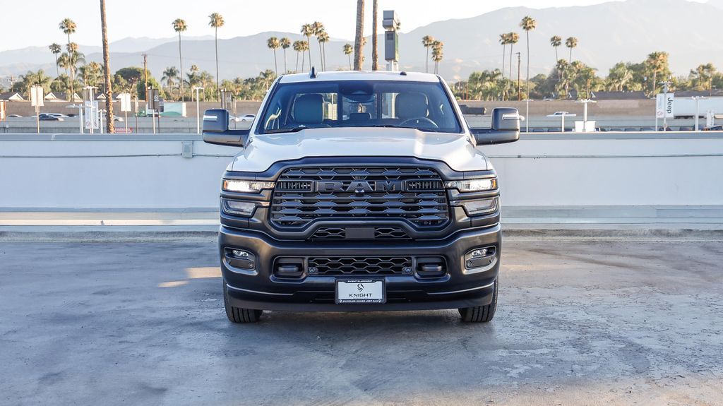 2025 Ram 2500 Tradesman photo 3