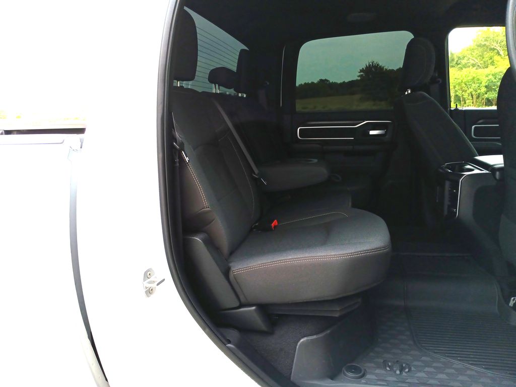 2025 Ram 2500 Big Horn photo 25