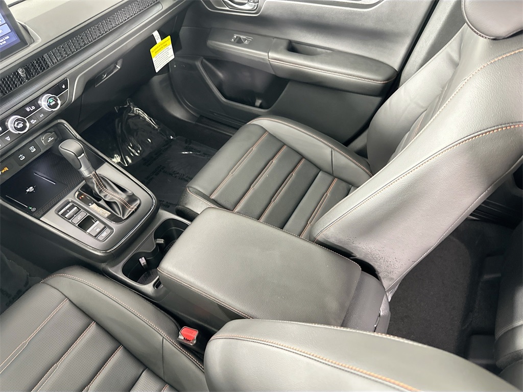 2026 Honda CR-V Sport-L Hybrid photo 4