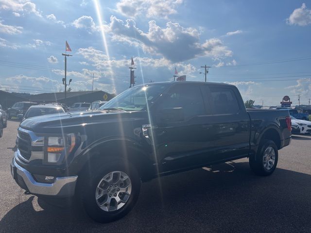 2023 Ford F-150 XLT photo 8