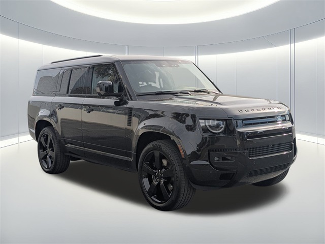 2026 Land Rover Defender V8 photo 4