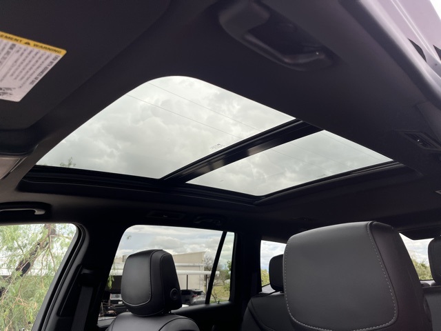 2025 Cadillac XT6 Premium Luxury photo 10