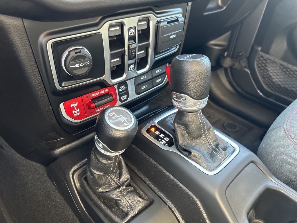 2024 Jeep Gladiator Rubicon photo 17