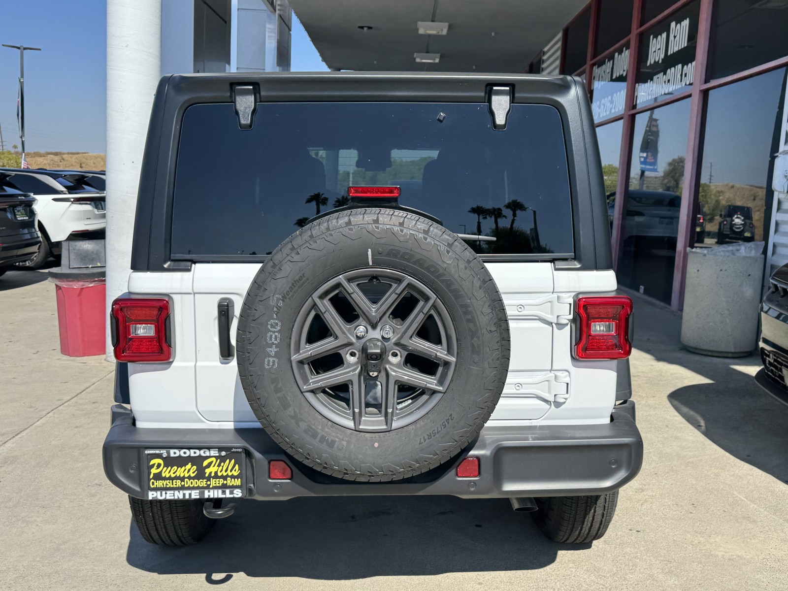 2025 Jeep Wrangler Sport S photo 5