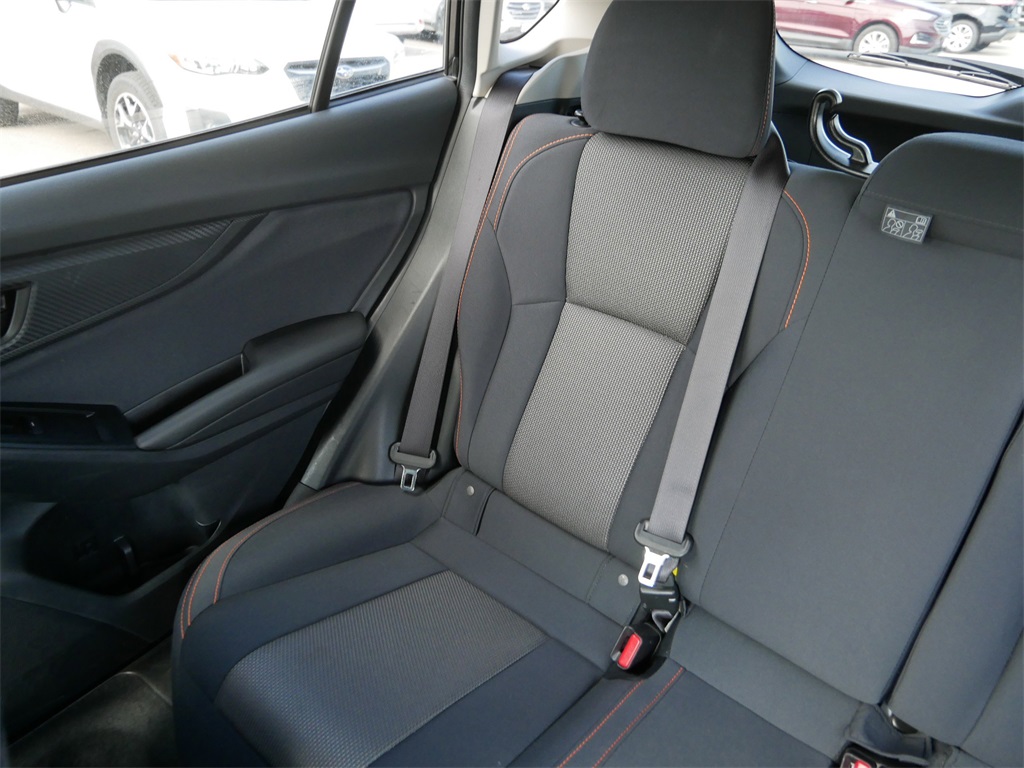 2019 Subaru Crosstrek 2.0i Premium photo 13