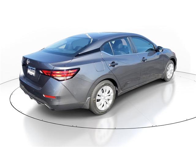2025 Nissan Sentra S photo 4