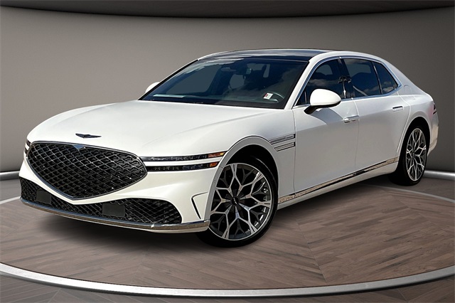2024 GENESIS G90 Base's photo
