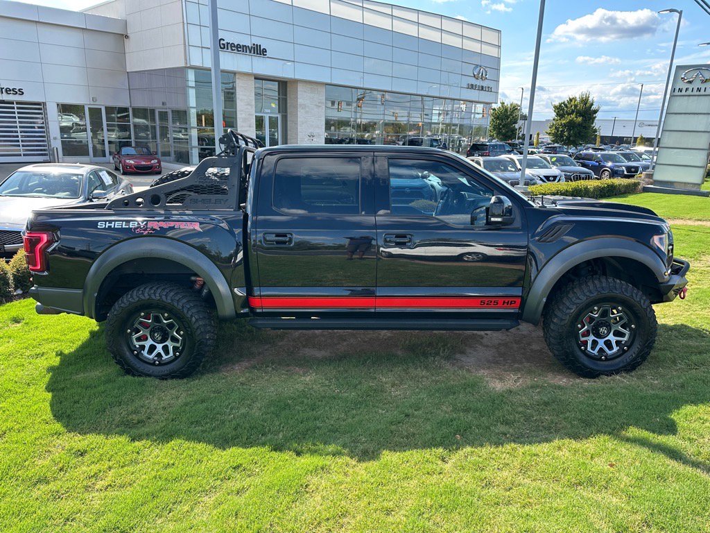 2019 Ford F-150 Raptor photo 2