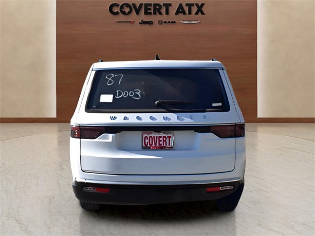 2025 Jeep Wagoneer Base photo 4