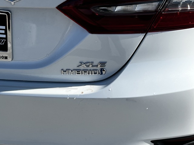 2021 Toyota Camry XLE photo 6