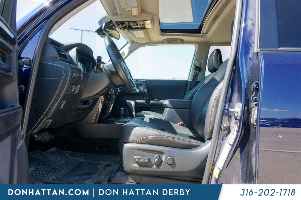 2024 Toyota 4Runner TRD Off-Road Premium photo 3