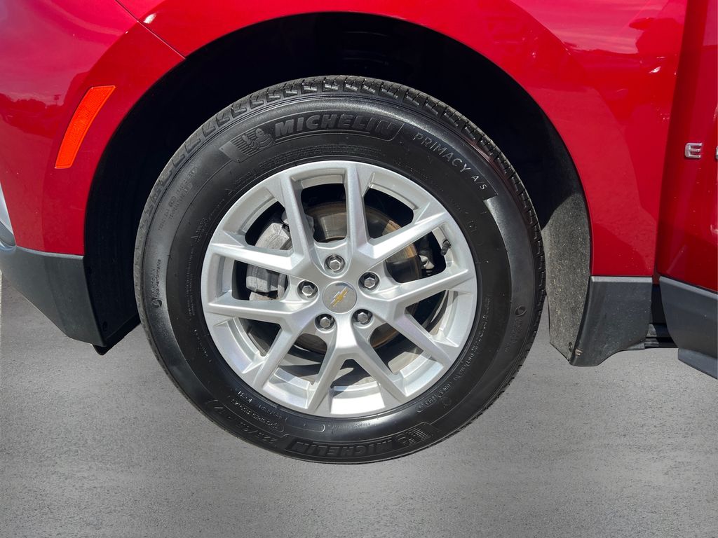 2024 Chevrolet Equinox LT photo 9