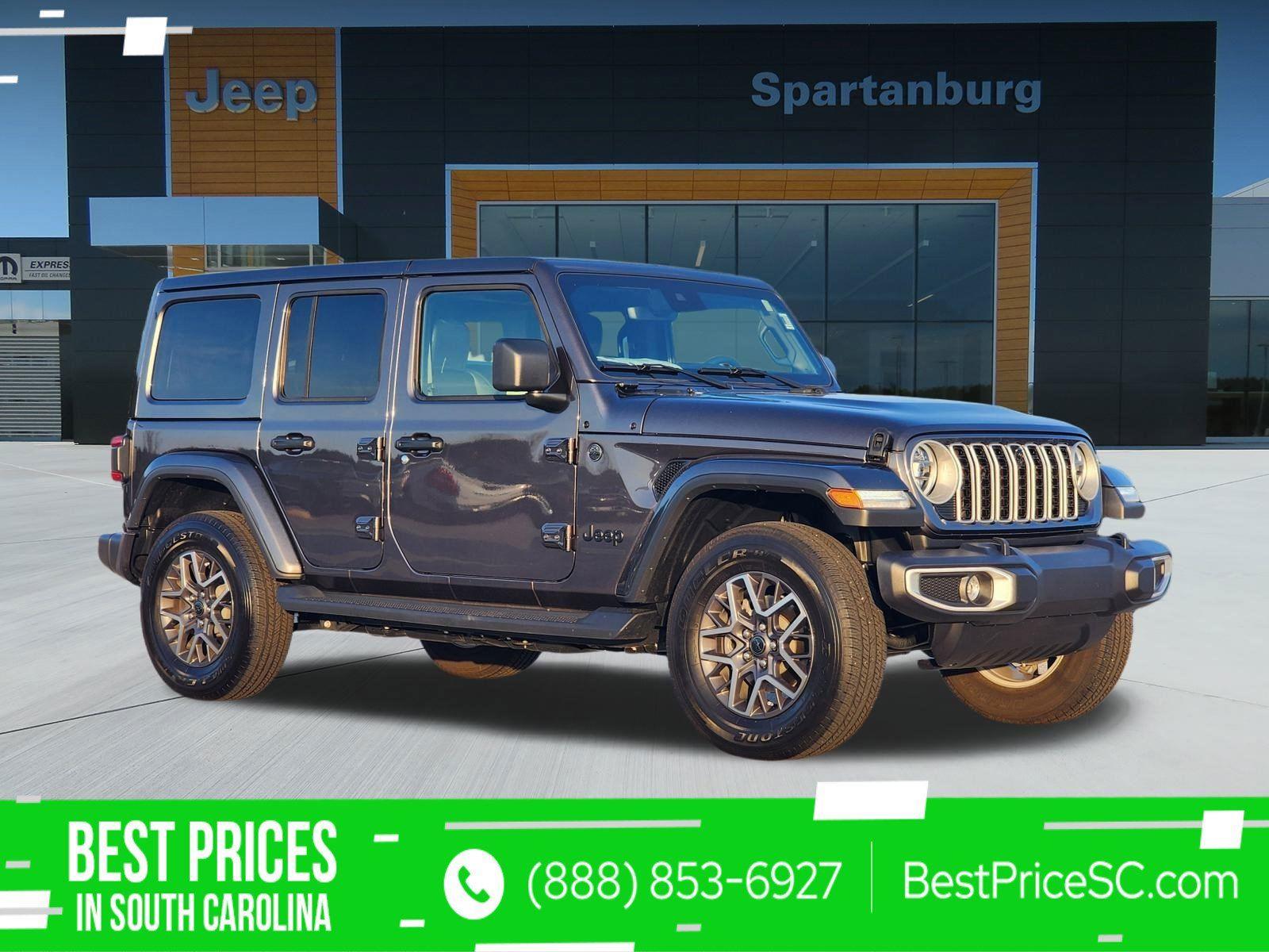 2025 Jeep Wrangler 4-Door Sahara's photo