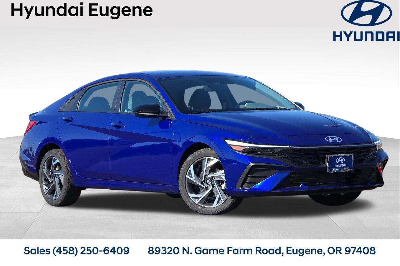 2025 Hyundai Elantra SEL's photo