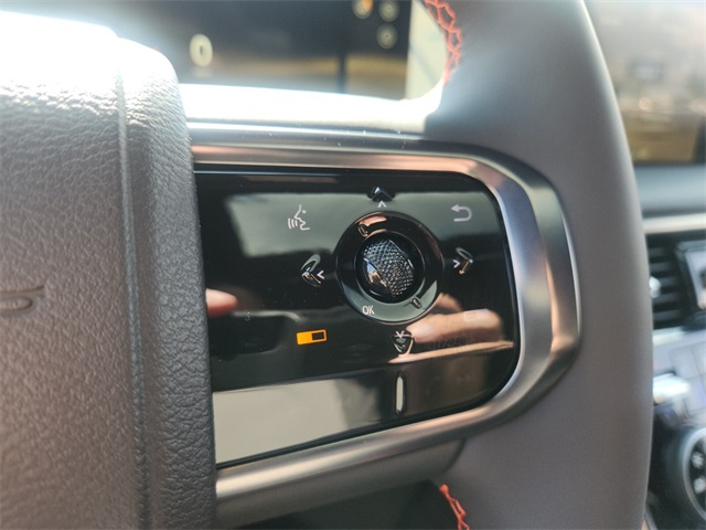 2025 Nissan Armada photo 14
