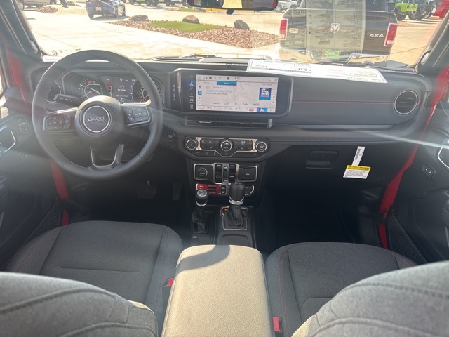 2025 Jeep Wrangler Rubicon photo 12