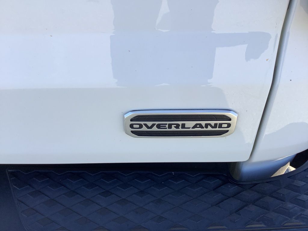 2020 Jeep Gladiator Overland photo 9
