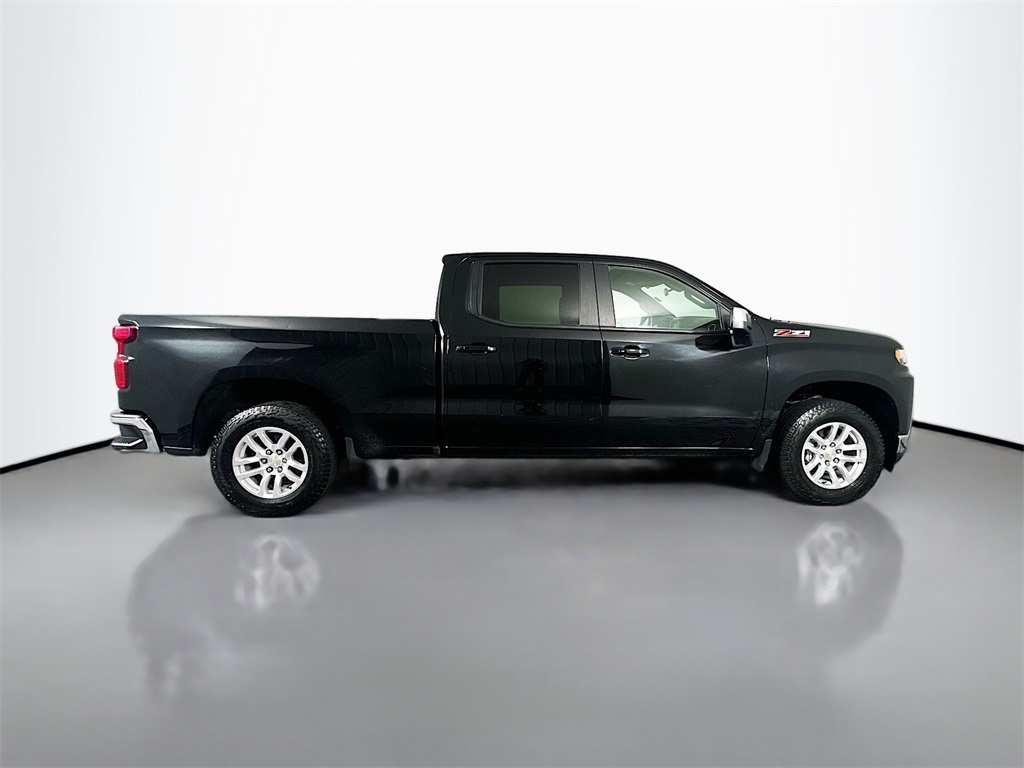 2020 Chevrolet Silverado 1500 LT photo 8