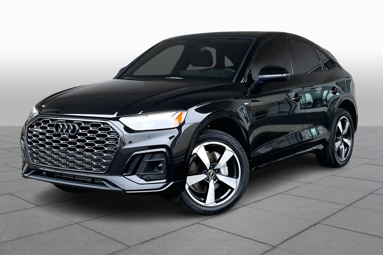 2022 Audi Q5 Sportback Premium Plus's photo