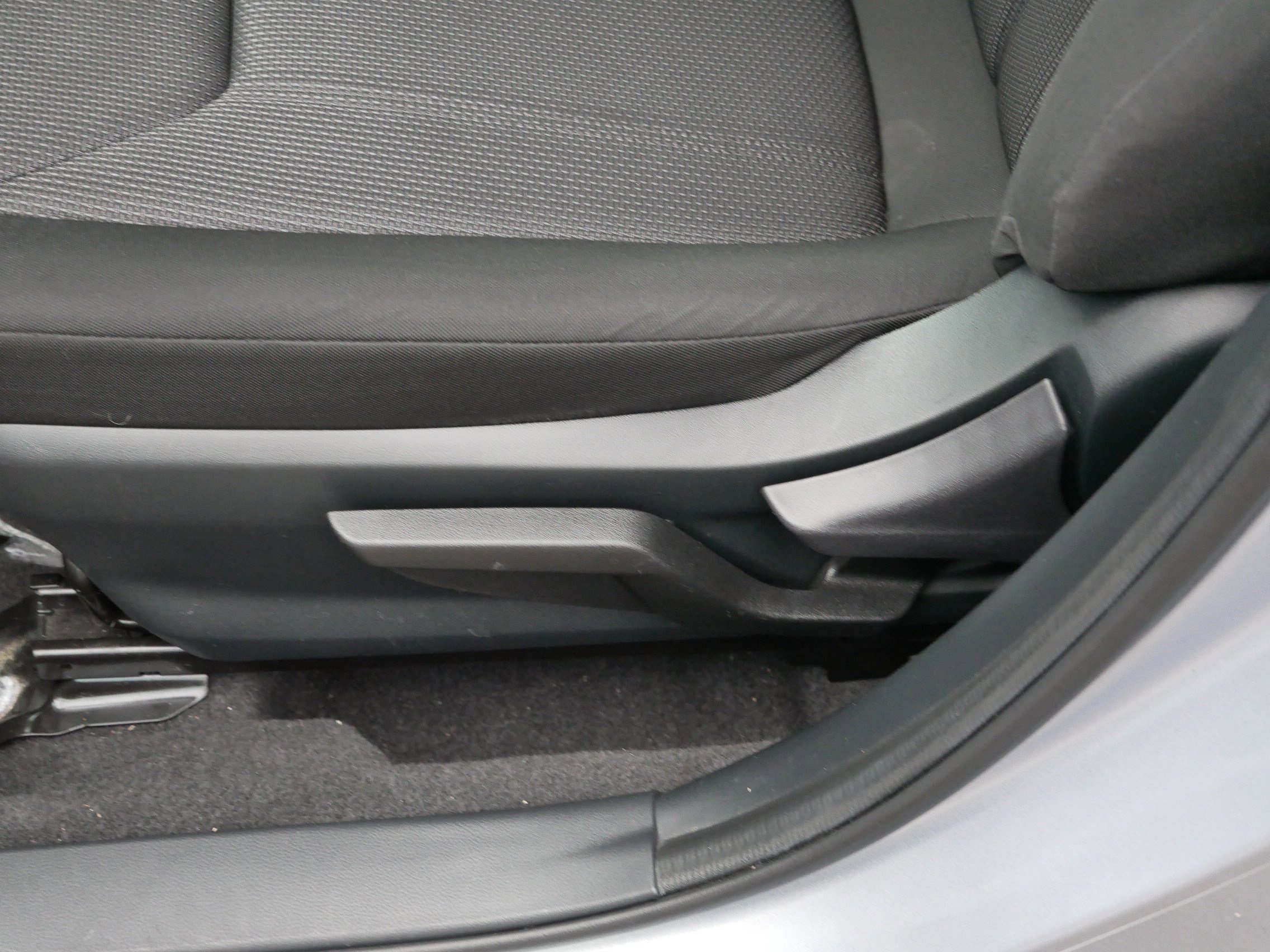 2023 Subaru Impreza Base photo 18
