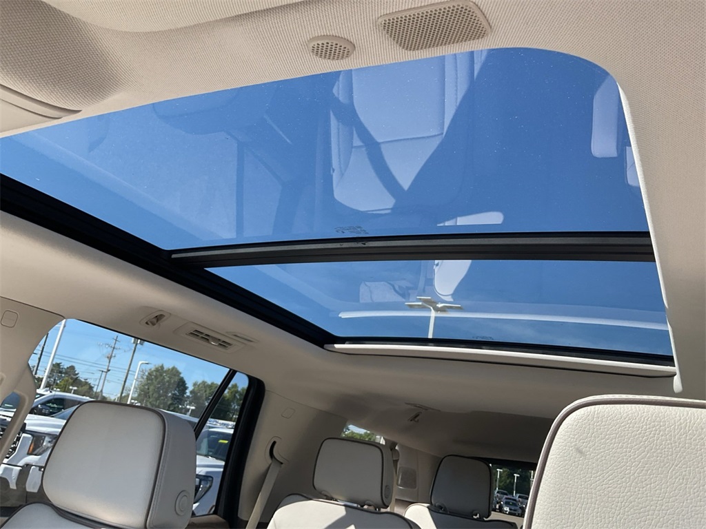 2024 Gmc Yukon Denali photo 13