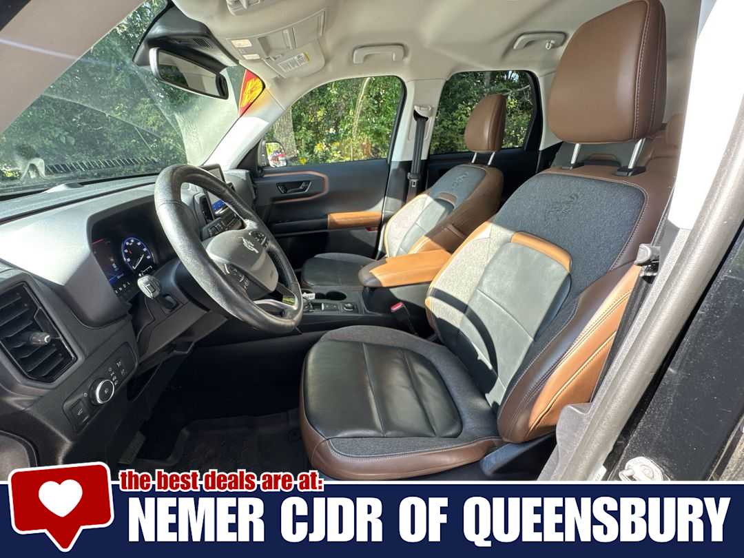 2022 Ford Bronco Sport Outer Banks photo 11