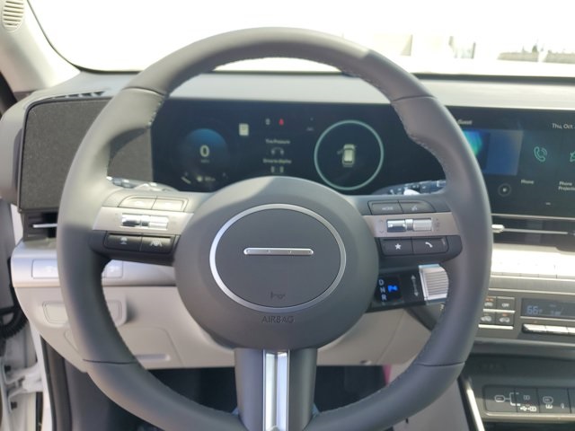 2026 Hyundai Kona SEL photo 13