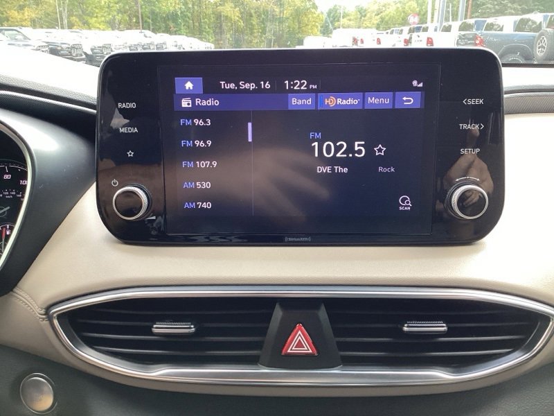 2022 Hyundai Santa Fe SEL photo 23