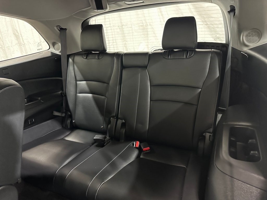 2021 Honda Pilot Touring photo 28