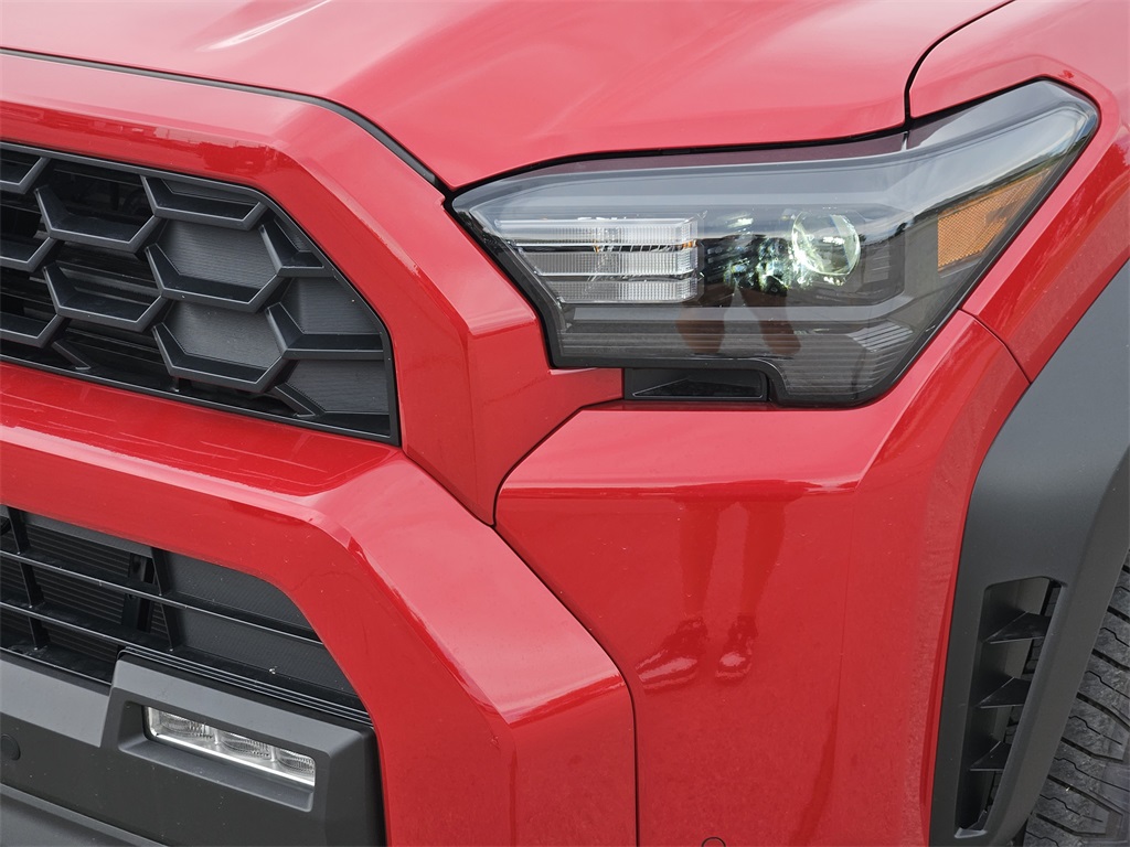2025 Toyota 4Runner TRD Off-Road photo 5