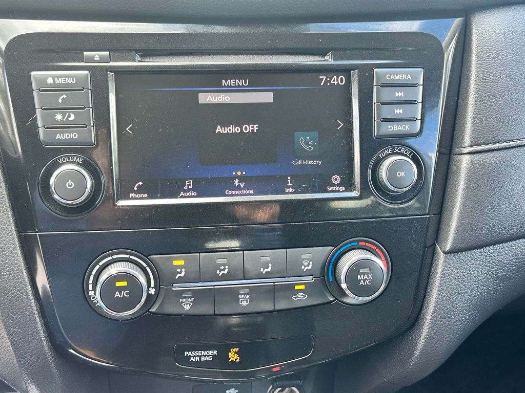 2019 Nissan Rogue S AWD photo 12