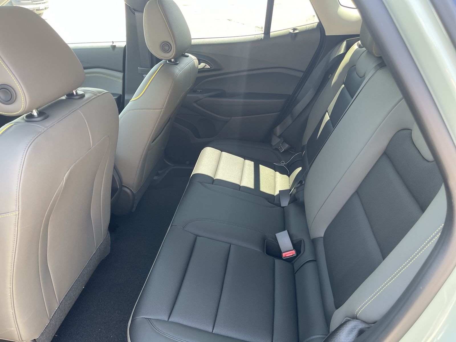 2025 Chevrolet Trax ACTIV photo 4