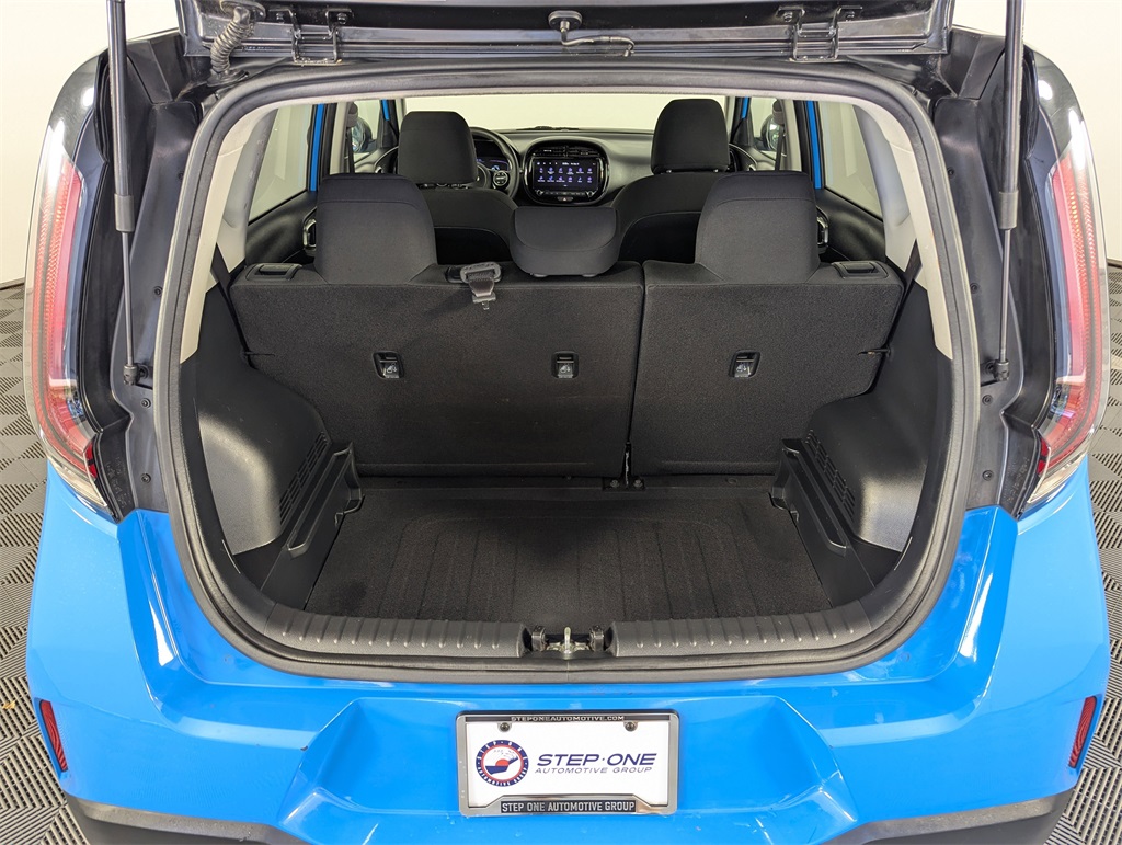 2023 Kia Soul S photo 27