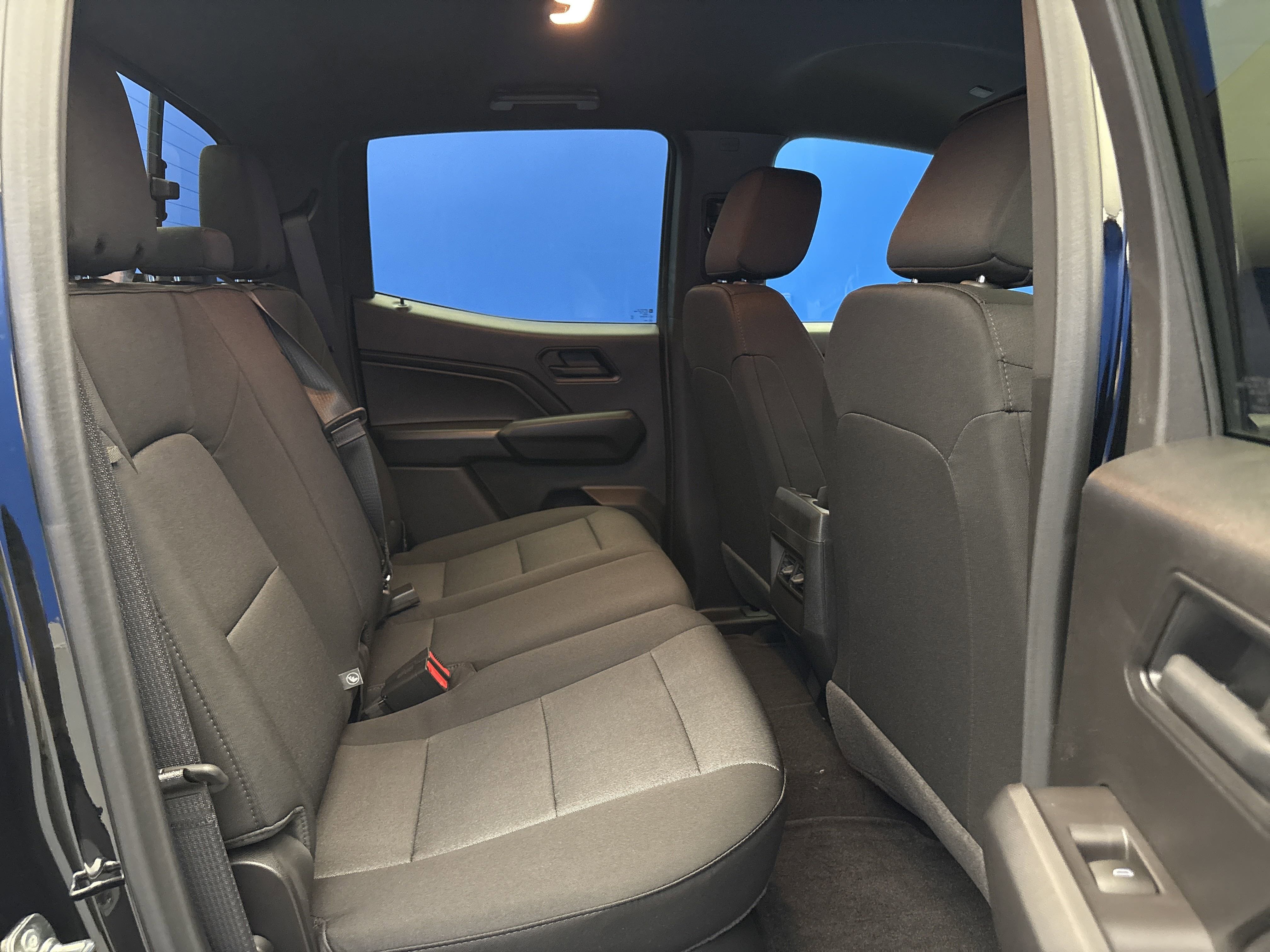 2026 Chevrolet Colorado Trail Boss photo 18